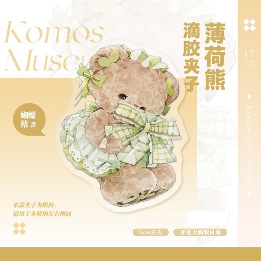 KOMOS Museum_Mint Bear Ribbon Acrylic Clip